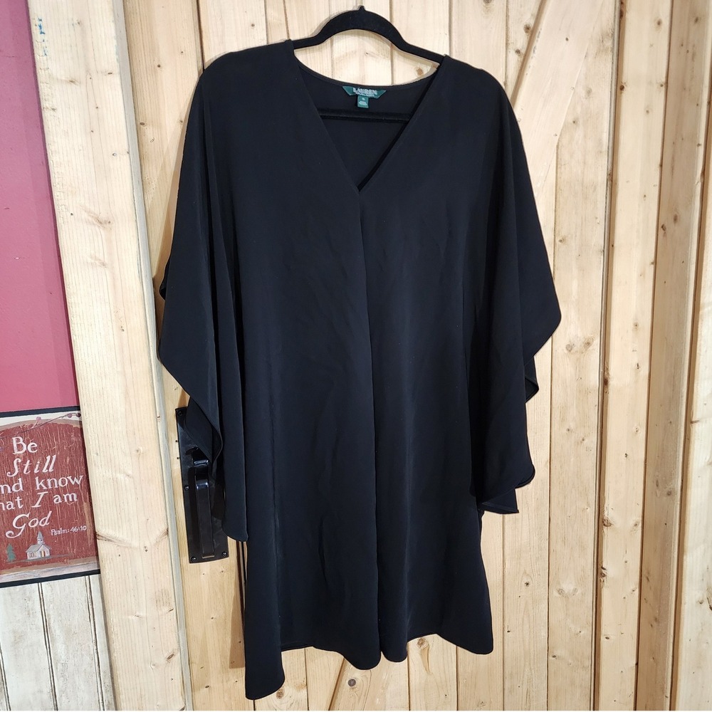 Lauren Ralph Lauren Black V-Neck Cape Sleeve Flutter Dress Small
